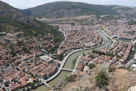 Amasya'daki Nakliye İhtiyaçlarınız İçin Zirve Ambar'ı Tercih Edin
