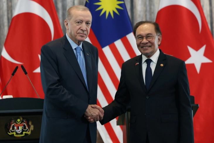 Cumhurbaşkanı Erdoğan, Enver İbrahim'le görüştü