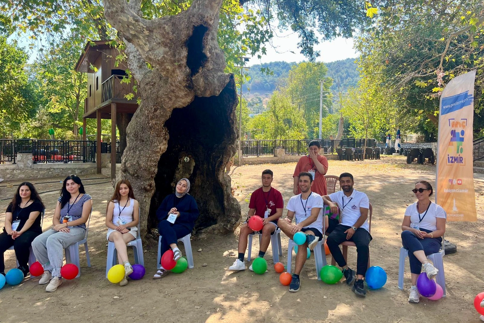 İzmir'de 'değişim ve dönüşüm' kampı