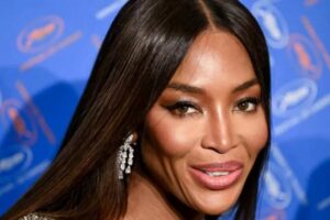 Ünlü İngiliz model Naomi Campbell 53 yaşında ikinci kez anne