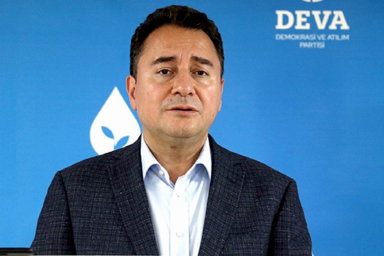 Konya ziyaretinde açıklamalarda bulunan DEVA Partisi Genel Başkanı Ali Babacan,