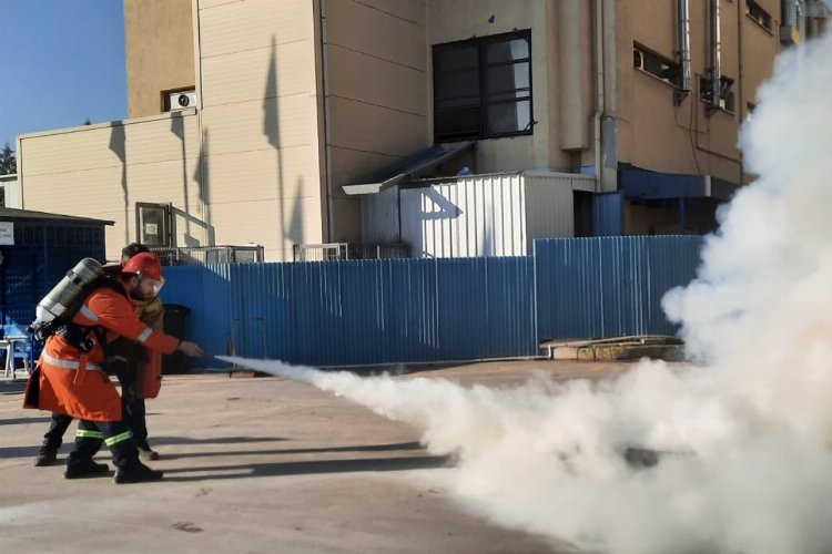 Kocaeli Büyükşehir İtfaiyesi tarafından Gebze’de bulunan Diversey Türkiye personeline acil