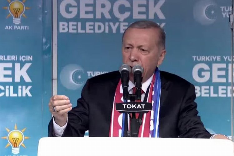 Cumhurbaşkanı ve AK Parti Genel Başkanı Recep Tayyip Erdoğan, Hüseyin