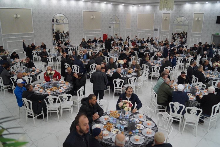 Yeniden Refah Partisi Gebze’yi iftar yemeğinde buluşturdu. KOCAELİ (İGFA) –