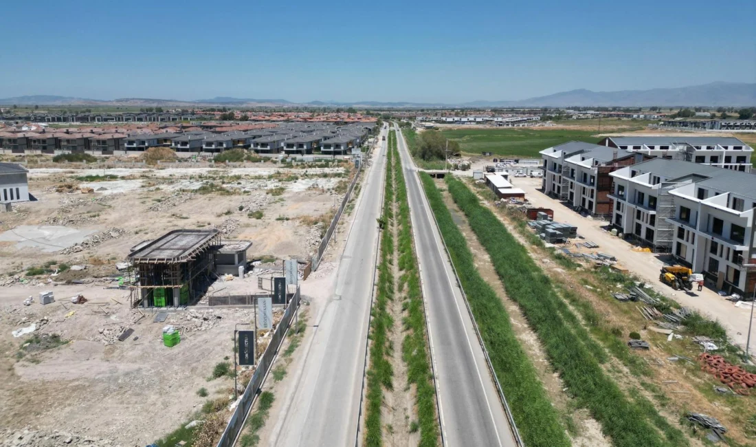 Çiğli Belediyesi ile İzmir Büyükşehir Belediyesi’nin Sasalı Mahallesi’nde ortaklaşa başlattığı