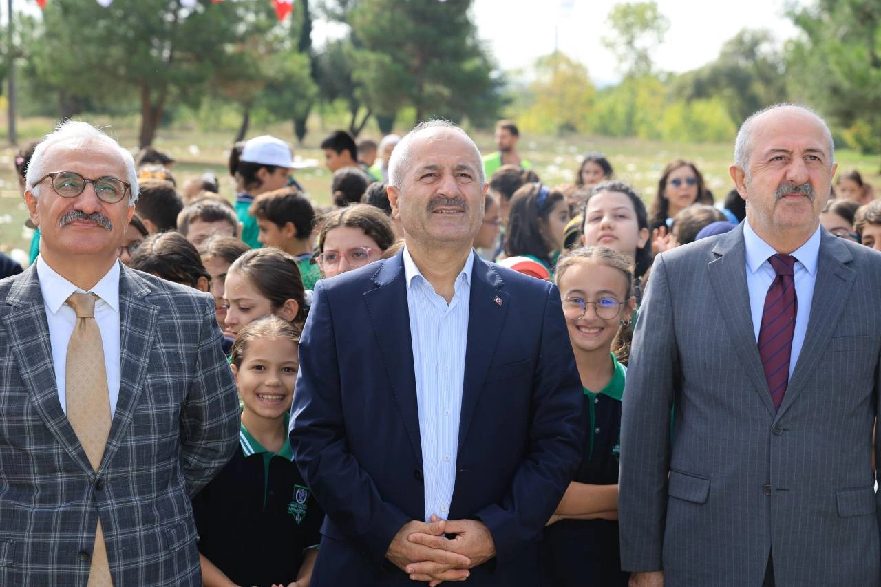 Gebze Belediyesi ev sahipliğinde Tarihi Hünkar Çayırı’nda düzenlenen Avrupa Hareketlilik