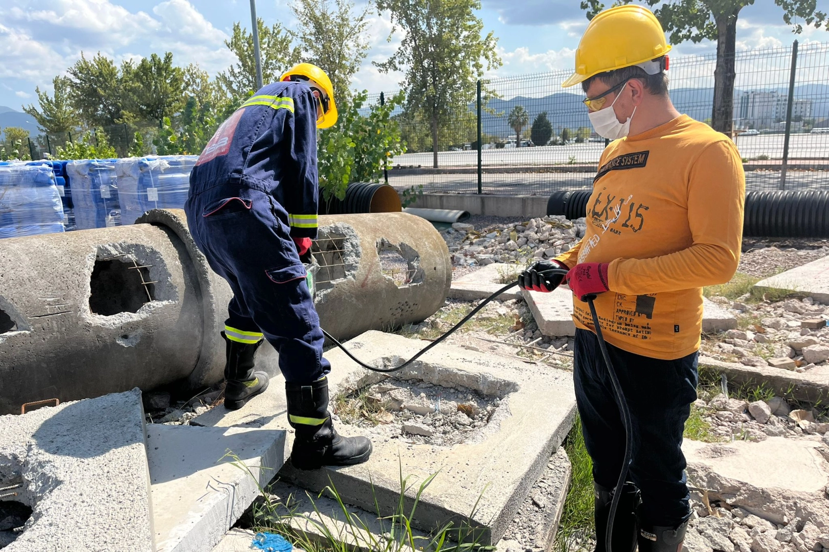 Kocaeli Büyükşehir Belediyesi İtfaiyesi, Ulaşımpark A.Ş personeline arama kurtarma ve