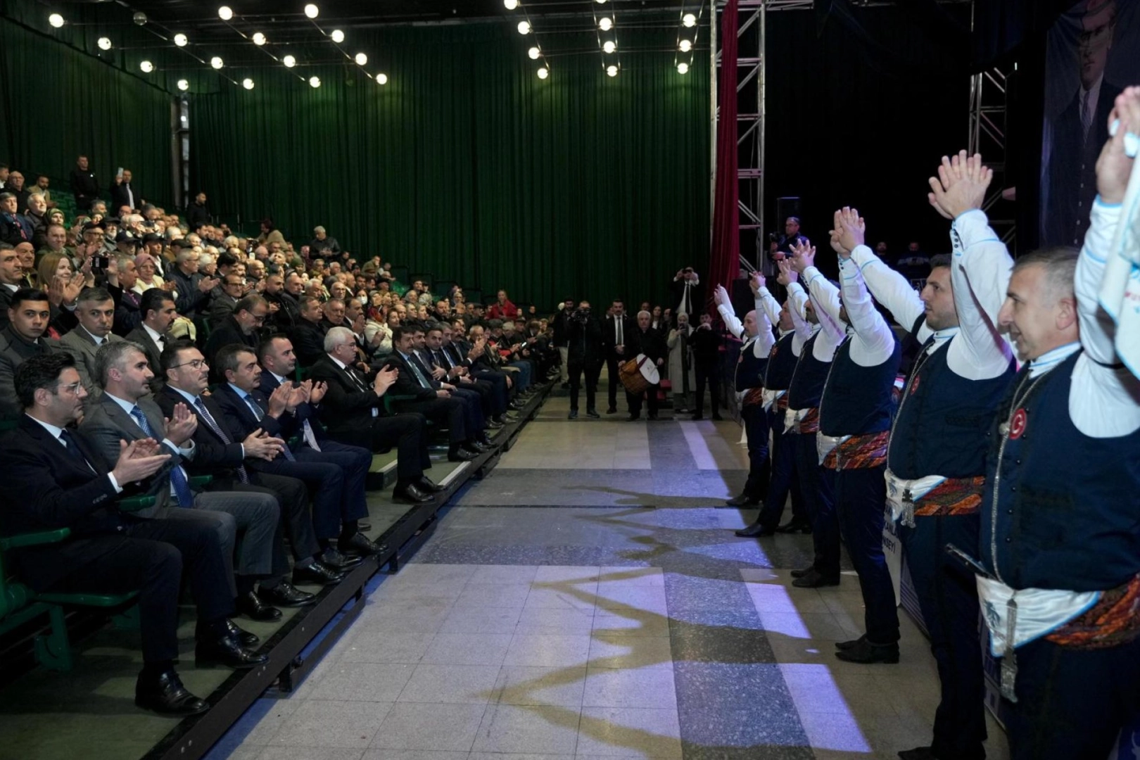 Milli Eğitim Bakanı Yusuf Tekin, Ankara’da düzenlenen 10. Erzurum Tanıtım