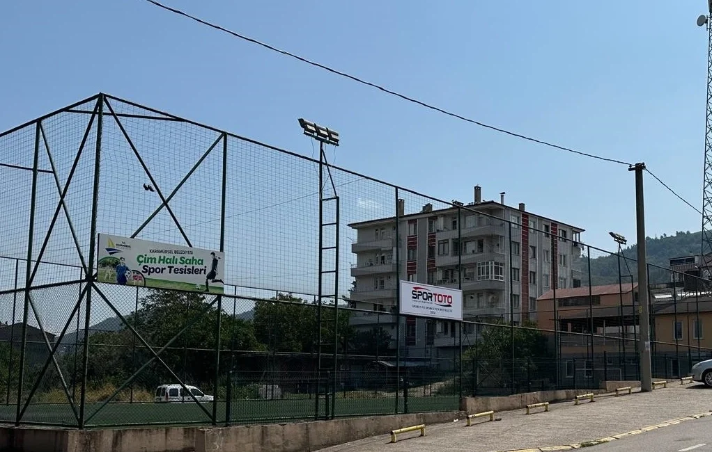 Kocaeli Büyükşehir, yeni inşa ettiği spor tesislerinin yanı sıra mevcuttaki