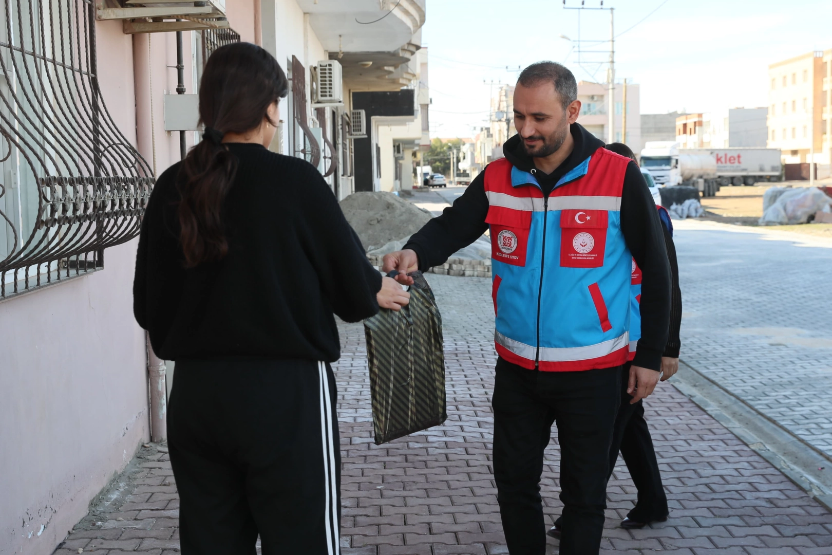 Mardin Valiliği, Büyükşehir Belediyesi, İl Millî Eğitim Müdürlüğü ve Sosyal