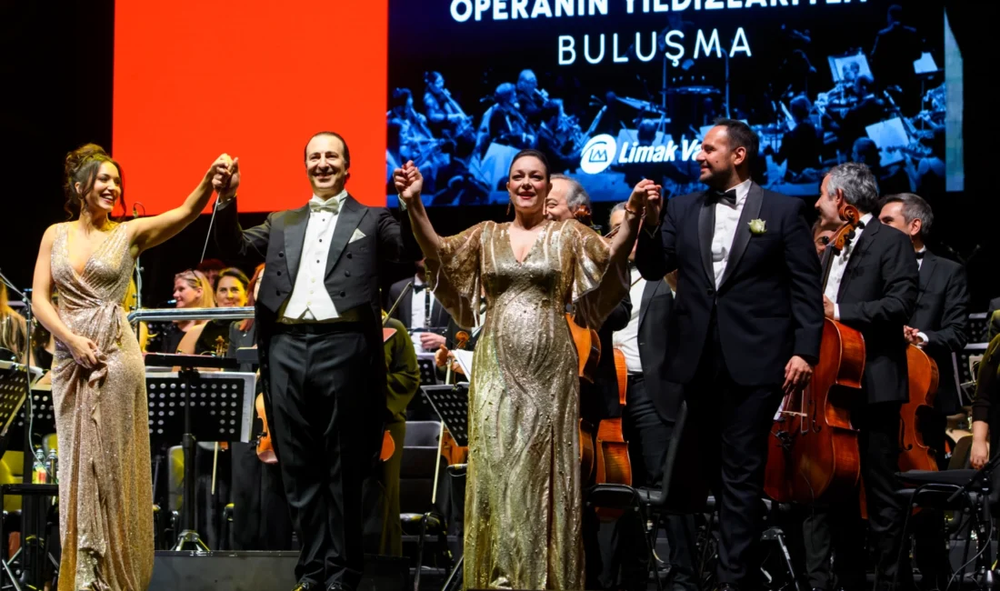 Limak Filarmoni Orkestrası, geleneksel yeni yıl konserlerinin ilkini İstanbul’da verdi.