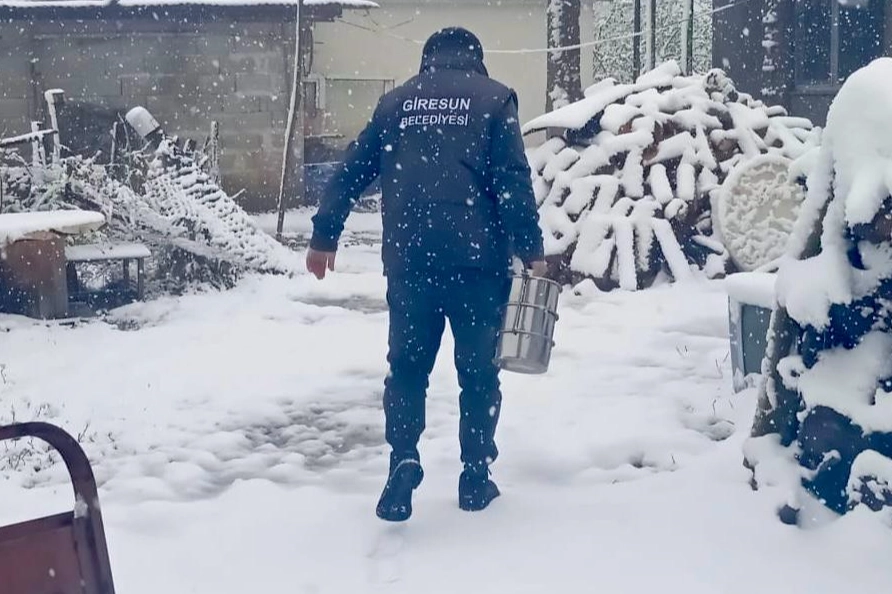 Her zaman ihtiyaç sahiplerinin yanında olan Giresun Belediyesi sosyal yardımlar